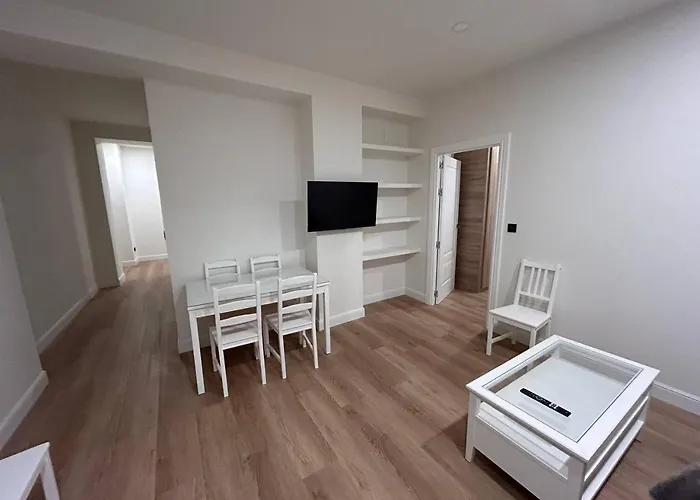 アパート 2 Privadas Con 1 Bano Privado, Salon Y Cocina *