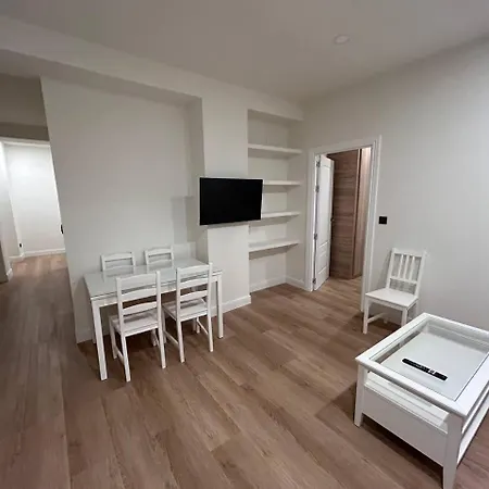 Apartment 2 Privadas Con 1 Bano Privado, Salon Y Cocina