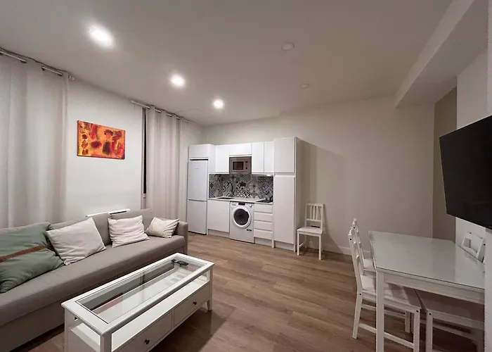 2 Privadas Con 1 Bano Privado, Salon Y Cocina Apartment *